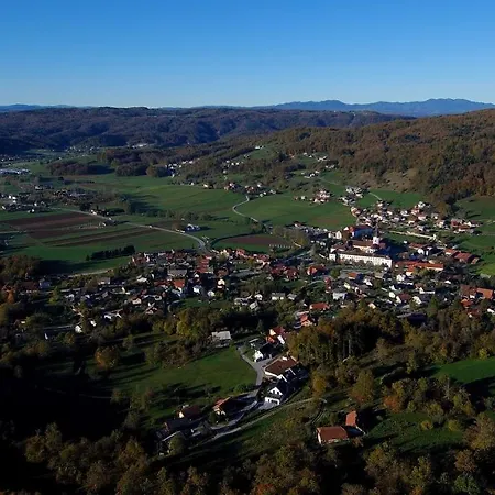 Dom Sticna * Ivancna Gorica