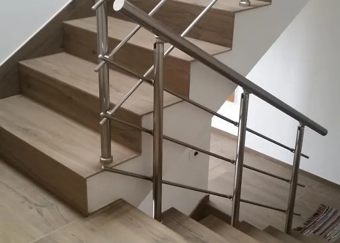 Počitniška hiša Dom Sticna